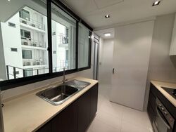 Esparina Residences (D19), Condominium #483988221